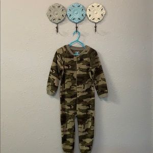 Baby Place Toddler Boys (3T) Footed Pajamas